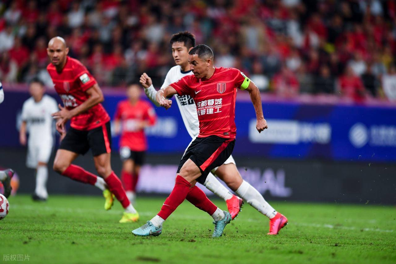 包含塞维利亚迎亚冠关键赛，今晨更衣室发声，球迷炸锅，团队化学反应显著的词条-开云在线入口