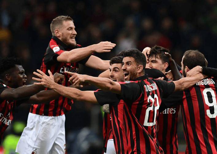 工藤新一囚禁怪盗基德-kaiyun.com